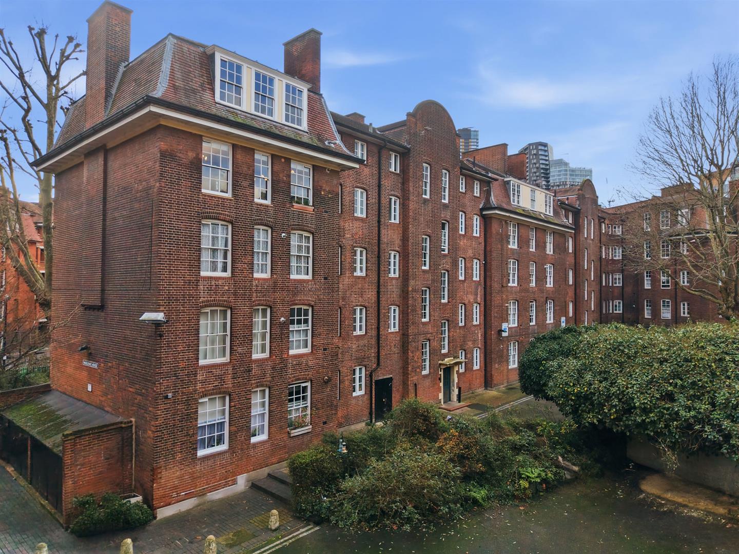 Wargrave House, Arnold Circus, Shoreditch, E2
